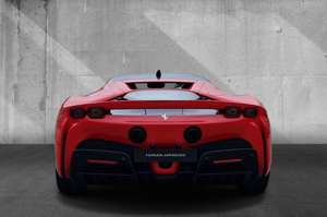 Ferrari SF90 Stradale 1.Hd*dt.Auto*Two-Tone*LED*Karbon Bild 4