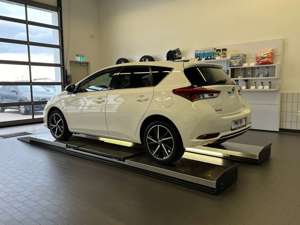 Toyota Auris 1.8 Hybrid Team D *Klimaautomatik, Sitzhzg., Kame Bild 4