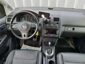 Volkswagen Touran 2.0 TDI DSG Comfortline 7-Sitze TAXI Navi Bild 8