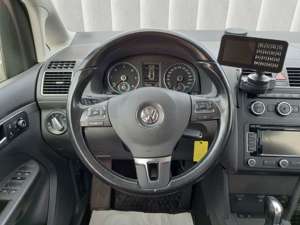Volkswagen Touran 2.0 TDI DSG Comfortline 7-Sitze TAXI Navi Bild 9