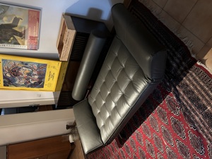Neues und stylisches Sofa in Lederoptik zu verkaufen Bild 1