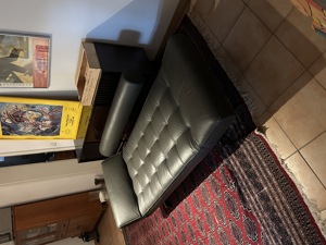 Neues und stylisches Sofa in Lederoptik zu verkaufen Bild 6