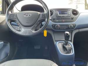 Hyundai i10 Style 1.2 Klimaautom SD SHZ LenkradHZG Alarm Tel.- Bild 2