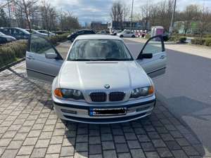 BMW 320 3er 320i Bild 1