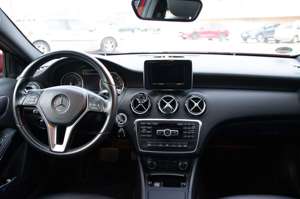 Mercedes-Benz A 180 A-Klasse 180 CDI in jupiterrot, Top Zustand Bild 2