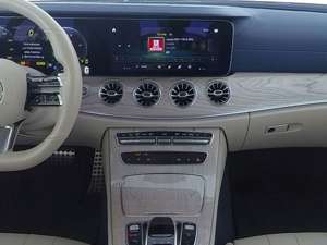 Mercedes-Benz E 220 E 220 d AMG Massage LEDER-beige/blau Einzelstück Bild 5