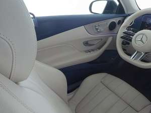 Mercedes-Benz E 220 E 220 d AMG Massage LEDER-beige/blau Einzelstück Bild 8