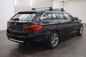 BMW 520 520d Touring xDrive Luxury Line Aut. *Leder* Bild 3