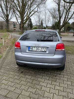Audi A3 1.6 Attraction Bild 2
