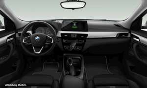 BMW X2 sDrive18d HUD PANO RFK NAVI LED LM Bild 4