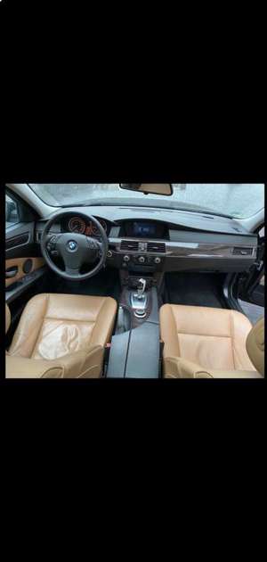 BMW 520 520d Touring Aut. Facelift Bild 5