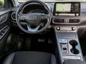 Hyundai KONA E-Kong -Apple CarPlay-NAVI-Klimaautomatik-DAB-Sitz Bild 4