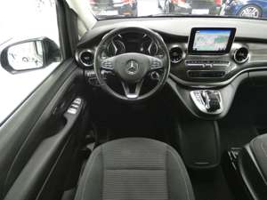 Mercedes-Benz V 220 CDI LANG+SPORT+9G+COMAND+LED+7SITZ+KAMERA+ Bild 5