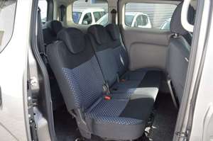 Nissan NV200 Evalia Premium **7-Sitzer** Bild 5