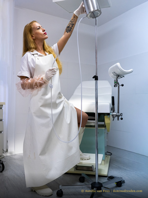 Domina Aurelia van Foxx in Dresden  Bild 8