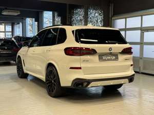 BMW X5 xDrive 30d M Sport ~LED~HUD~LUFT~PANO~7SITZER Bild 5