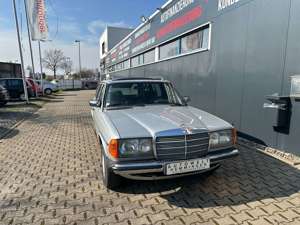 Mercedes-Benz 300 TD Turbo*Oldtimer*Im Kundenauftrag* Bild 4