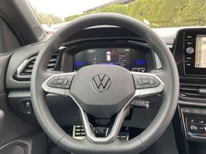 Volkswagen T-Roc Cabriolet 1,5 TSI R-Line StandHZG AHK Navi Virtual Bild 4
