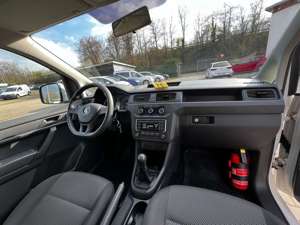 Volkswagen Caddy Kasten 2.0 TDI Sortimo Werkstatteinbau EU6 GRA AHK Bild 3