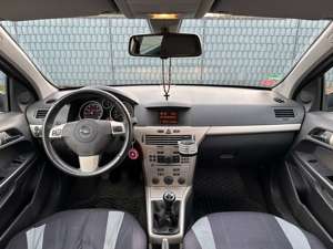 Opel Astra H 1.6 Caravan Edition KLIMA, eFH, Tempomat, 85kW Bild 3