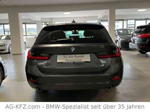 BMW 318 d Leder/Panorama/DigTacho/SPUR/Towtink/SpoSi Bild 6