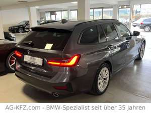 BMW 318 d Leder/Panorama/DigTacho/SPUR/Towtink/SpoSi Bild 3