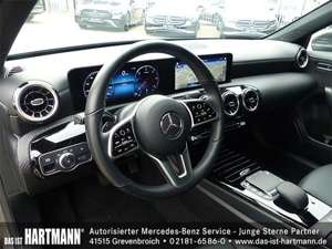 Mercedes-Benz A 180 d STYLE+RFKAMERA+MBUX+LED-SCHEINW.+PDC+SHZ Bild 5