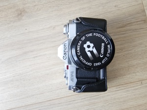 Kamera Canon AV-1 50mm mit Ledertasche Bild 3