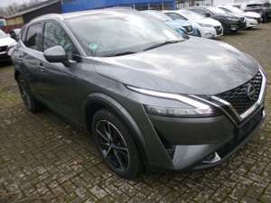 Nissan Qashqai 1,3 DIG-T MHEV Tekna Bose Design XTRONIC abn.AHK