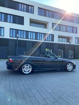 BMW M3 e36 M3 3.2 Cabrio Original Scheckheft gepflegt Bild 4