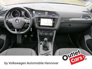 Volkswagen Tiguan 1.5 TSI Comfortline Navi ACC PDC SHZ Klim Bild 4