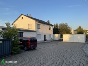 Wohnen und Arbeiten in Perfekter Harmonie - Gewerbehaus mit Halle, Büro, Wohnung und Garten! Bild 2