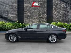 BMW 530 530e xDrive Aut. Luxury Line Innovationspaket - BM Bild 2