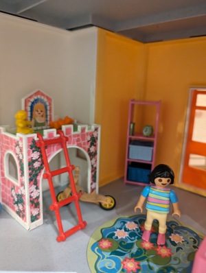 Playmobil Haus City Life mit extra Etage und Einrichtung  Bild 6