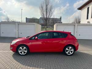 Opel Astra Design Edition Bild 3