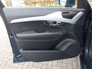 Volvo XC90 Momentum D5 AWD Aut.7-Sitze*360°*AHK*ALU 20"* Bild 4