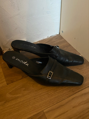 Schuhe (viel getragen)  Bild 3