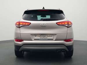 Hyundai TUCSON T-GDi Premium 4WD NAVI PANO LEDER KAM Bild 3