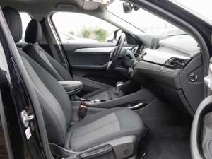 BMW X2 xDrive25e Advantage Steptronic Aut. Klimaaut. Bild 4