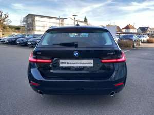 BMW 318 i Touring Aut Sport Line LED DiveAssist  ParkAssis Bild 4