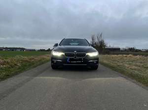 BMW 330 330d Touring Aut. Luxury Line Bild 3