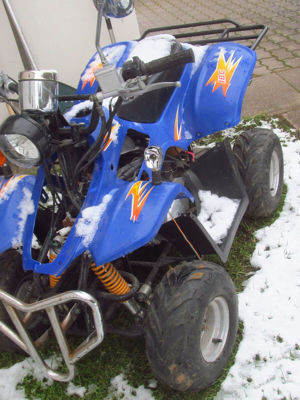 Verkaufe Moped 50 ccm Quad gebrauchtes Benzin Motor nur für Bastler ohne Papiere Bild 1