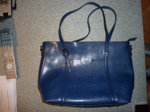 Handtasche Blau, NEU Kunstleder  Bild 3