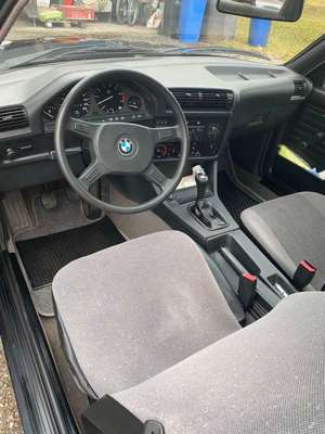 BMW 318 318i Bild 5