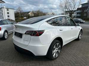 Tesla Model Y Long Range Dual AWD Maximale Reichweite Bild 5