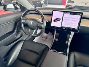 Tesla Model 3 Long Range Dual AWD AUTOPILOT MWST 1Hand Bild 3