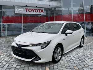 Toyota Corolla TS 1.8 Hybrid Business *Mietwagenvorrüstung* Bild 1