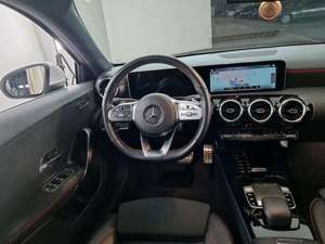 Mercedes-Benz A 180 d AMG*LED*PDC*SHZ*WideScreen*Netto-16600€ Bild 5