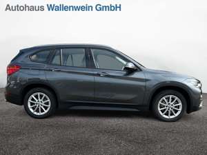 BMW X1 sDrive18d Aut. Advantage, Navigation, LED, CD Bild 4