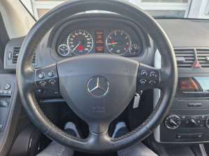 Mercedes-Benz A 150 Avantgarde-2xSH+BC+Alu+Multifkt.Lederlenkrad+Klima Bild 4